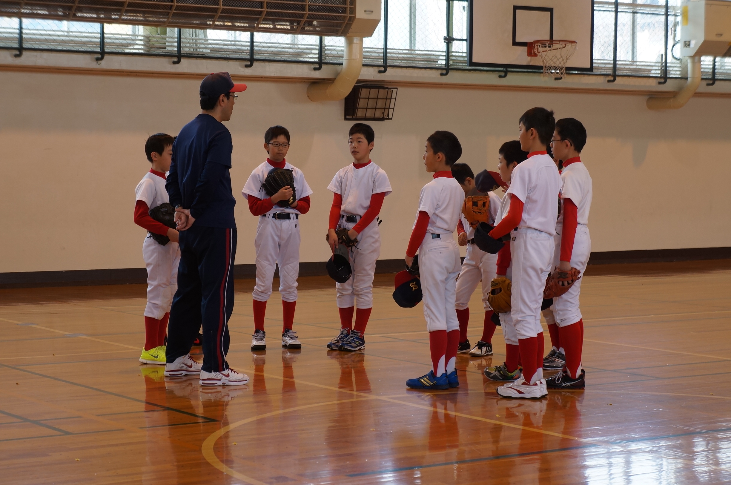 スターキングス チームページ 閲覧 15 03 28 発寒南小学校にて練習